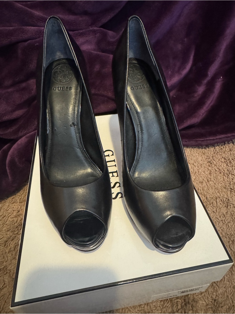 GUESS Black Leather Peep-Toe Pumps
